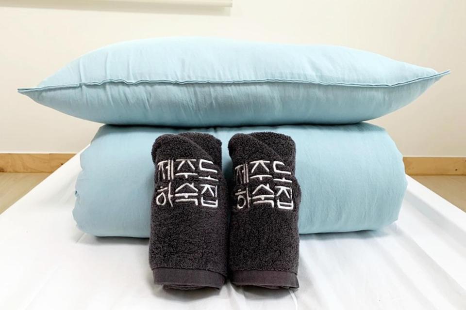 Jeju Guesthouse Togŭnnae Buitenkant foto