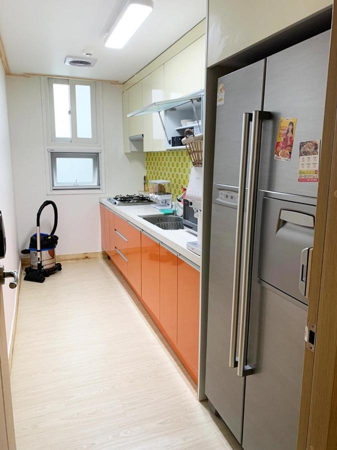 Jeju Guesthouse Togŭnnae Buitenkant foto