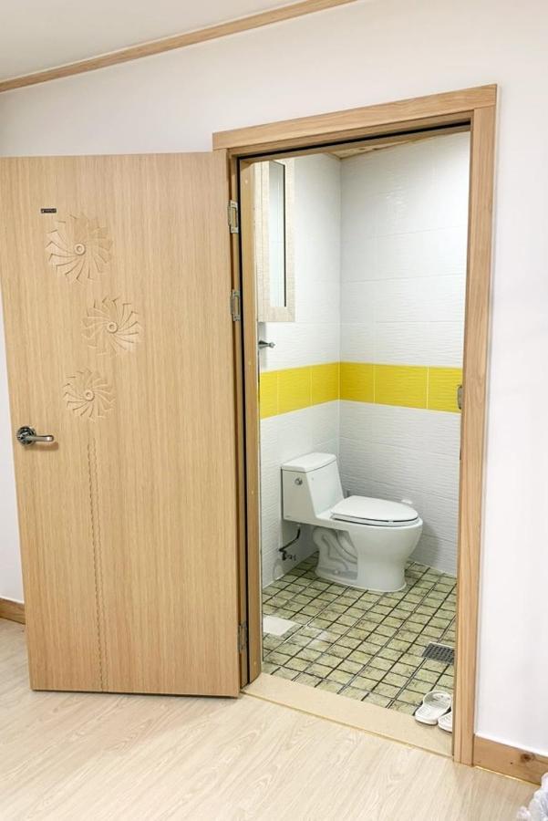 Jeju Guesthouse Togŭnnae Buitenkant foto